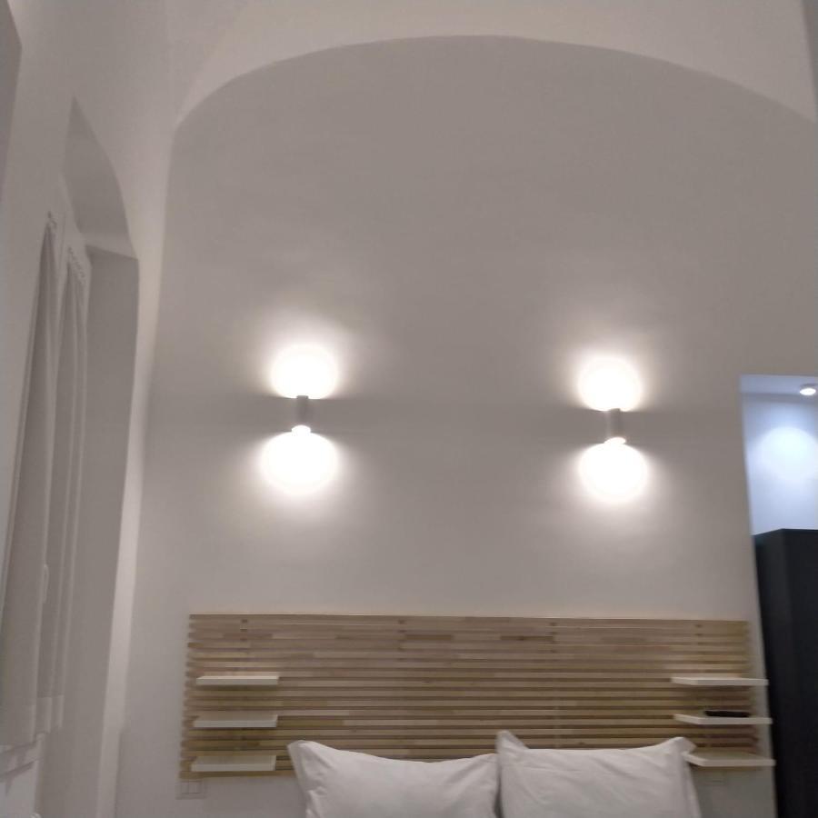 Tiziana's Vatican Apartment Rom