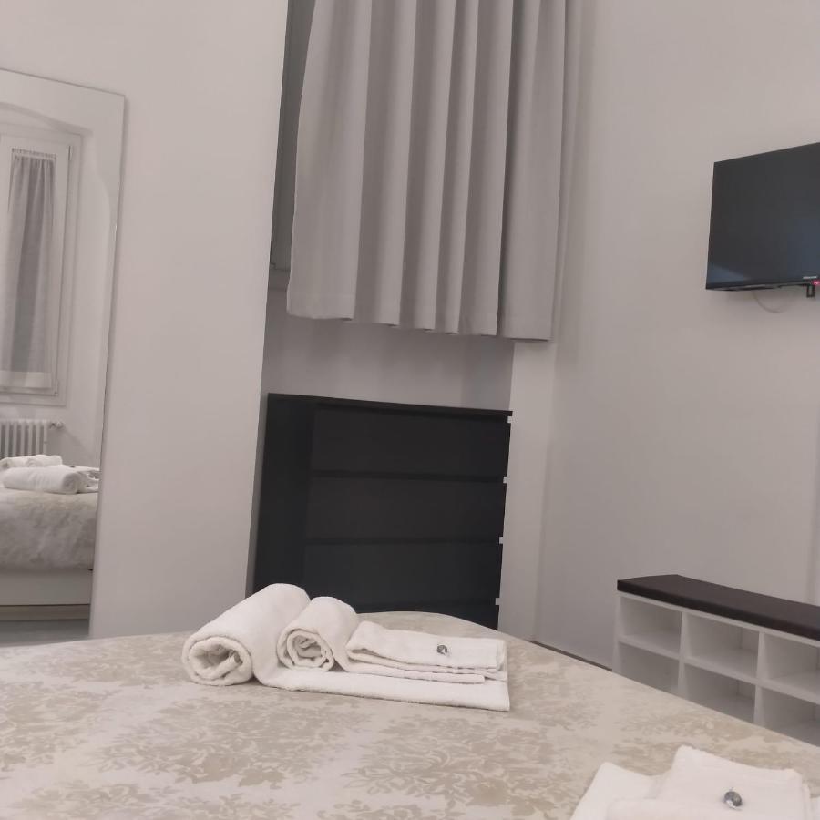 Tiziana's Vatican Apartment Rom
